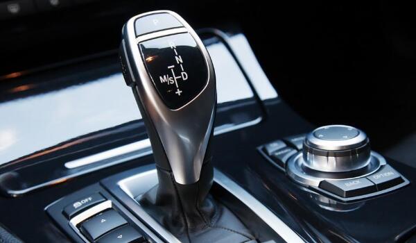 PRNDSLM各有功用 自動(dòng)擋車(chē)檔位介紹