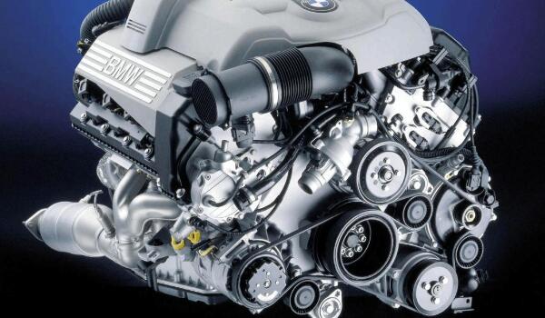 低轉(zhuǎn)速高扭矩點(diǎn)火無(wú)需火花塞 柴油車和汽油車的區(qū)別