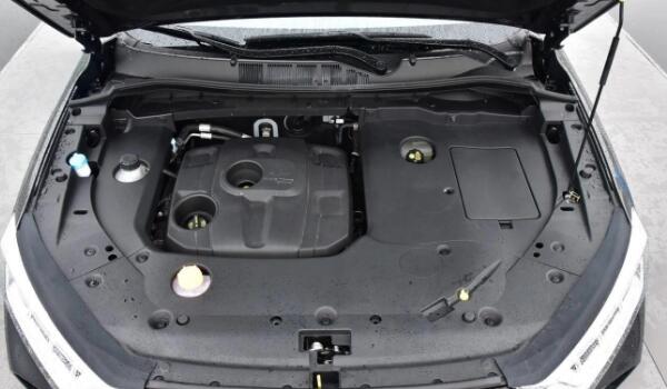 1.5T藍(lán)鯨發(fā)動機最大功率131kw 長安歐尚x7參數(shù)配置