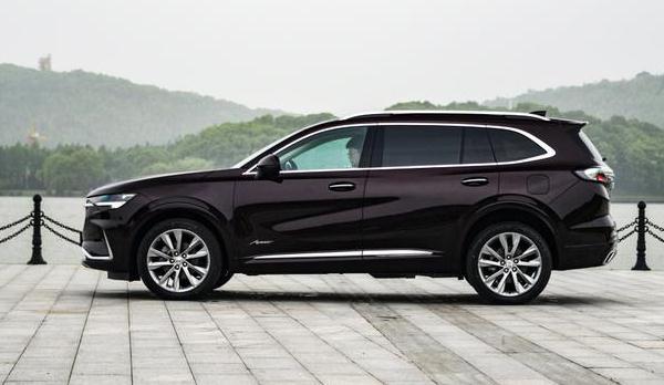 別克中型SUV昂科威Plus，7座版更實用（高端大氣的組合）