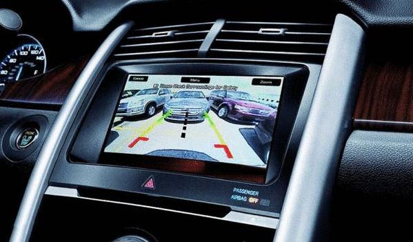 倒車視頻影像，讓你準(zhǔn)確把握后方路況（減少安全事故）