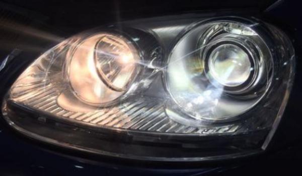 什么是近光燈，鹵素?zé)舸┩噶茫▋r(jià)格便宜、安裝方便）