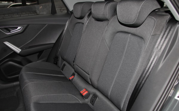 奧迪q2L很小嗎 能夠滿(mǎn)足家用嗎