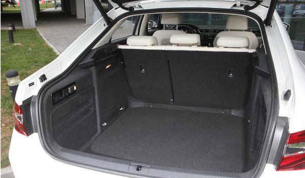 什么是電動后備廂，智能化的簡單（開啟和關(guān)閉都隨心所欲）