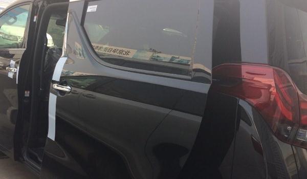 什么是側(cè)滑門，高端車型的標(biāo)配（方便個(gè)性又實(shí)用）