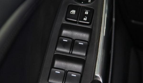 什么是車窗一鍵升降功能，提高駕駛安全系數(shù)（隨意升降調(diào)整）