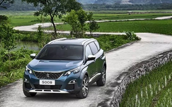 標(biāo)致新款5008上市 指導(dǎo)價(jià)18.77-26.37萬(wàn)