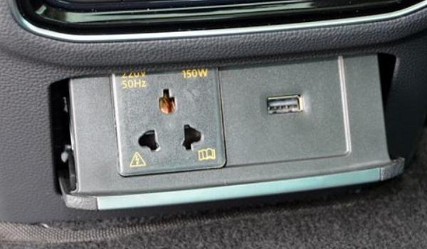 什么是220V/230V電源，車上辦公娛樂都方便（高功率配置）