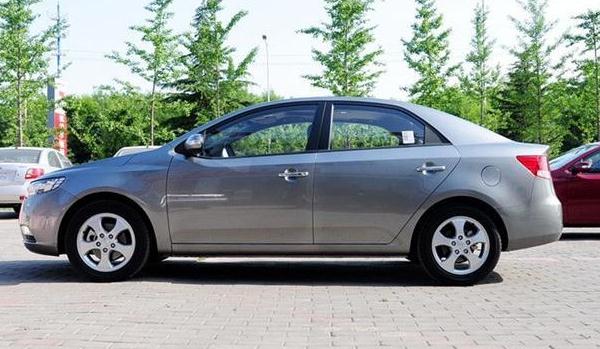 福瑞迪多少錢(qián)，油耗經(jīng)濟(jì)實(shí)惠值得擁有（空間大舒適度強(qiáng)）