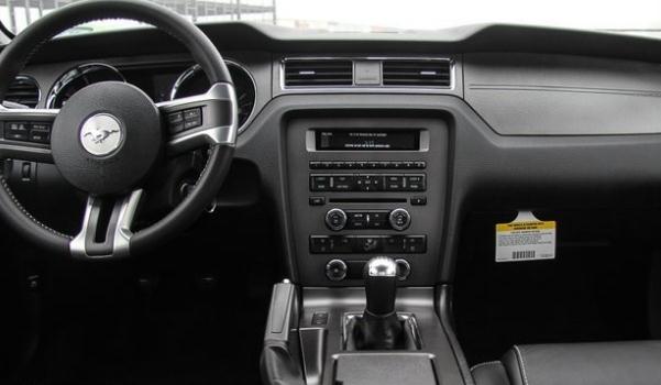 野馬眼鏡蛇多少錢，野性十足（超級跑車速度飛揚(yáng)）