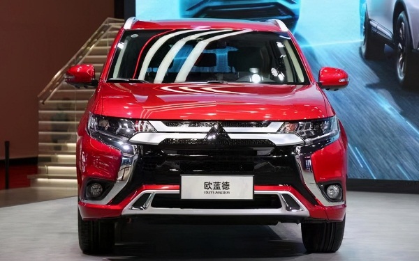 20萬suv性價比最高的車 三菱歐藍德當(dāng)之無愧