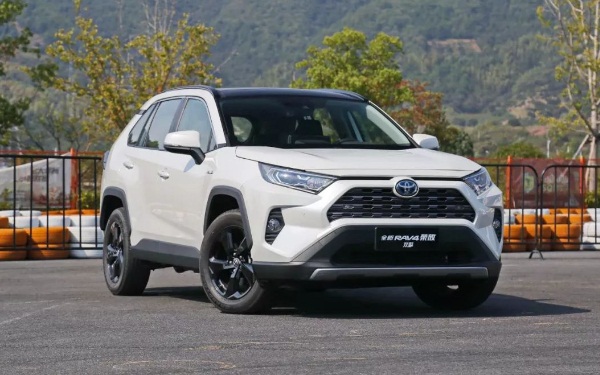 2021年25-30萬SUV推薦 探岳、昂科威、榮放怎么選