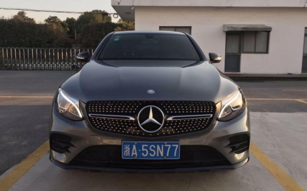 奔馳glc200和260區(qū)別在哪 奔馳glc200和260全面對(duì)比		