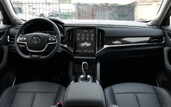 新款中華V7油耗多少 中華V7實(shí)測油耗表現(xiàn)