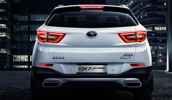 東南dx7和榮威rx5哪個(gè)比較好 東南dx7動力強(qiáng)配置全面