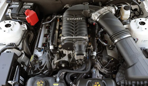 野馬t80什么發(fā)動(dòng)機(jī) 1.5T四缸發(fā)動(dòng)機(jī)(動(dòng)力十分充沛)