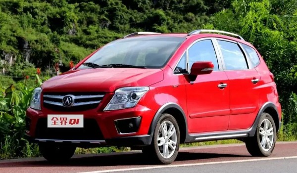 全界q1發(fā)動機(jī)怎么樣 動力十分充沛(搭載1.3L四缸發(fā)動機(jī))