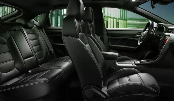 名爵6車(chē)身長(zhǎng)度多少米 車(chē)身長(zhǎng)4.6米（采用5門(mén)5座結(jié)構(gòu)）