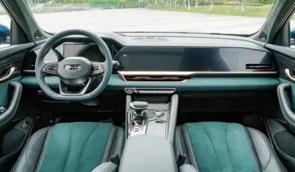 星越l和沃爾沃xc60有什么區(qū)別 沃爾沃xc60動(dòng)力強(qiáng)(星越l配置豐富)