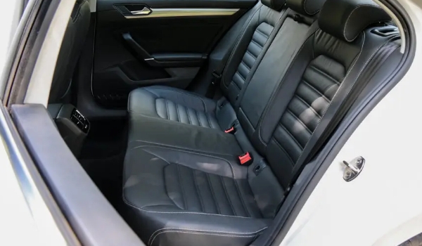 凌渡車(chē)長(zhǎng)寬高是多少 尺寸長(zhǎng)寬高4784*1831*1469mm（后備箱常規(guī)容積480L）