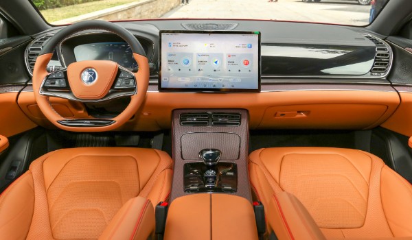 比亞迪漢分期每月還多少 每月需要花費(fèi)4510元(分期首付6萬(wàn))