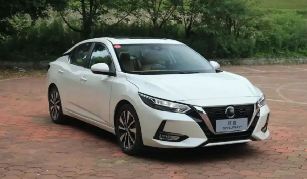 日產(chǎn)軒逸二手車價(jià)格 市場(chǎng)成交價(jià)3萬起（前三年保值率64%）