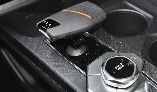 長(zhǎng)安uni-v變速箱怎么樣 變速流暢迅速(采用7擋濕式雙離合)