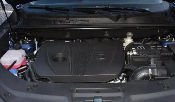 長安cs75plus發(fā)動機(jī)怎么樣 動力十分強(qiáng)勁(搭載兩款發(fā)動機(jī))