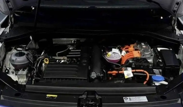 大眾途觀l發(fā)動機故障燈亮了 有三大故障原因導致