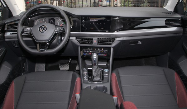 大眾寶來(lái)的安全性怎么樣 主動(dòng)安全配置豐富(采用六個(gè)安全氣囊)