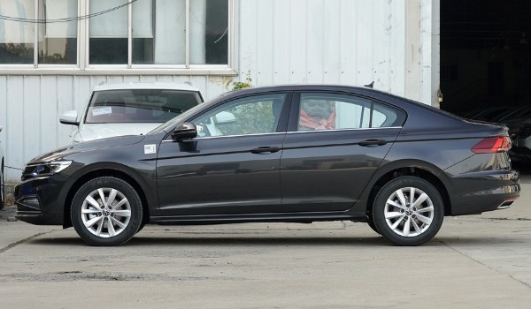 大眾寶來(lái)2021款報(bào)價(jià)自動(dòng)擋 新款寶來(lái)自動(dòng)擋11萬(wàn)一臺(tái)