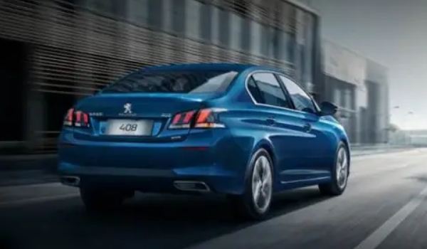 標(biāo)致408性能怎么樣 動(dòng)力性能充沛（主被動(dòng)安全防護(hù)優(yōu)秀）