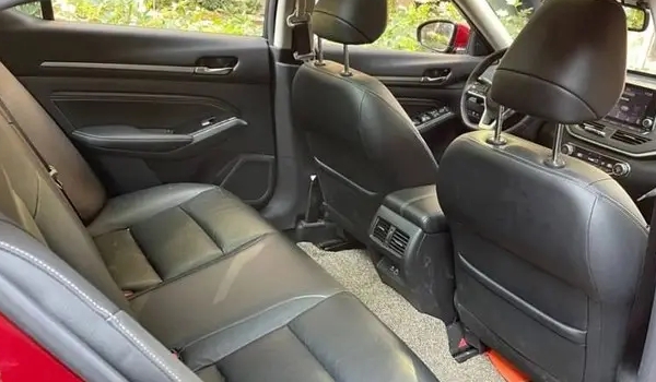 天籟車身尺寸是多少 長(zhǎng)寬高4901*1850*1450mm