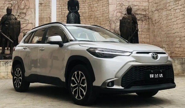 豐田鋒蘭達安全性能如何 主動安全配置豐富(搭載9大安全氣囊)