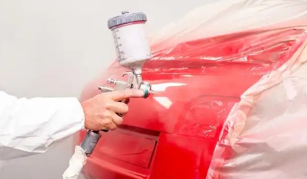 鈑金噴漆多少錢(qián) 普通修車(chē)店200元一處