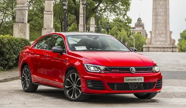 二手大眾凌渡gts得多少錢 市場(chǎng)成交價(jià)3-5萬元左右