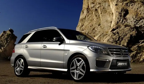奔馳suv全部車型價格 在售的、停售的車型共有29款（最低報價27萬起）
