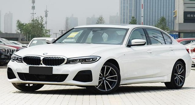 寶馬3系推薦買哪一款，品牌車型選擇這幾款讓你有面子有品味