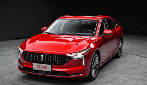 一汽奔騰b70新款報(bào)價(jià)，市場最新2022款報(bào)價(jià)10萬