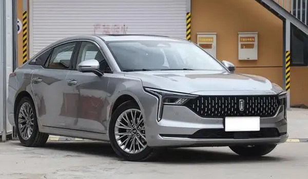 奔騰b70二手車價格，市場最低成交價不到1萬