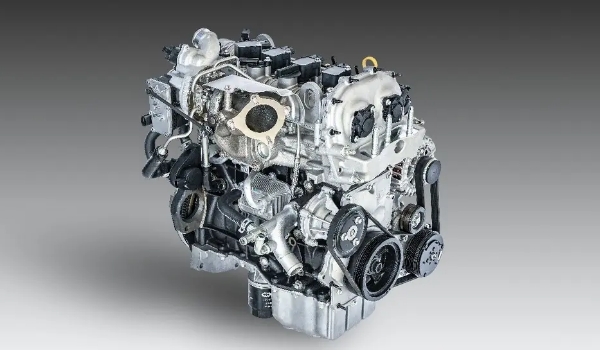 奔騰t77真實口碑，行駛穩(wěn)定性極高（油耗實測低）