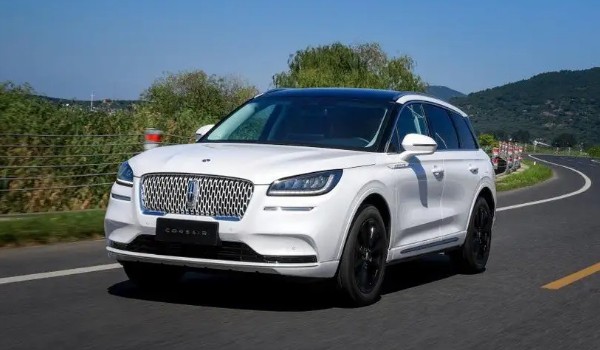 林肯冒險(xiǎn)家的發(fā)動(dòng)機(jī)是哪里生產(chǎn)的 長安生產(chǎn)的2.0T渦輪增壓發(fā)動(dòng)機(jī)