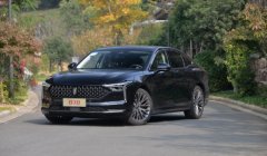 奔騰b70是進(jìn)口發(fā)動(dòng)機(jī)嗎，一汽集團(tuán)自主研發(fā)（動(dòng)力吊錘同價(jià)位日系車）