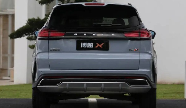 吉利博越x這款車怎么樣 動力十分充沛(百公里油耗實(shí)測9.2L)