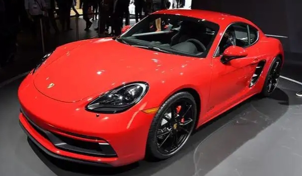 保時(shí)捷718boxster多少錢(qián)，雙座敞篷跑車(chē)報(bào)價(jià)58萬(wàn)起