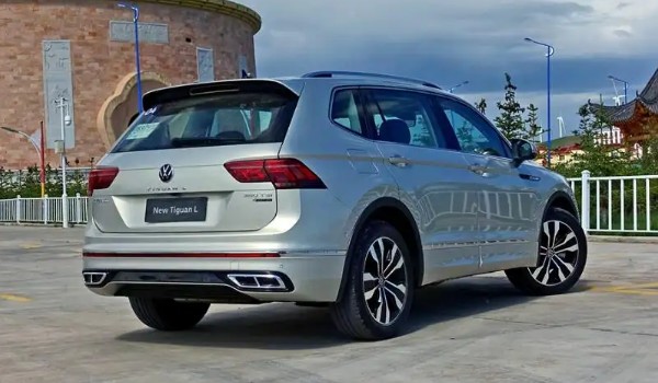 大眾suv車型推薦 朗逸售價(jià)12萬(wàn)一臺(tái)(三種動(dòng)力可選)