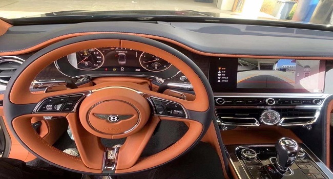 賓利飛馳w12報價，價格與車型豪氣相當(dāng)