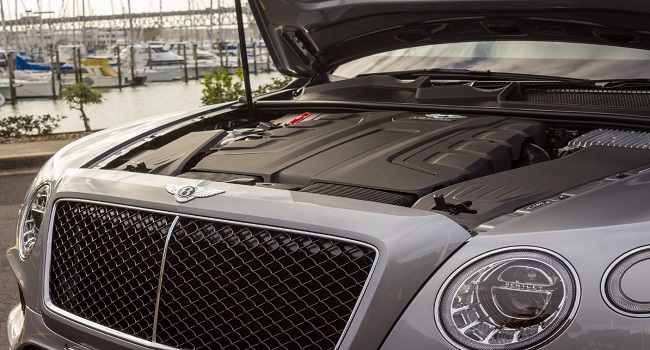 賓利越野車suv報價，新添越長袖版高達240億種內(nèi)飾組合簡直太牛了