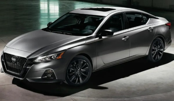 日產(chǎn)天籟發(fā)動機是進口的嗎 不是進口(日本和臺灣合資打造)