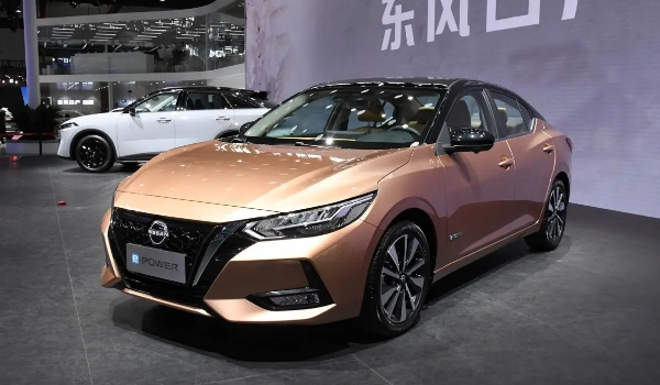 日產(chǎn)軒逸2022新款落地價，全款落地最低僅9萬（市場報價9萬起）